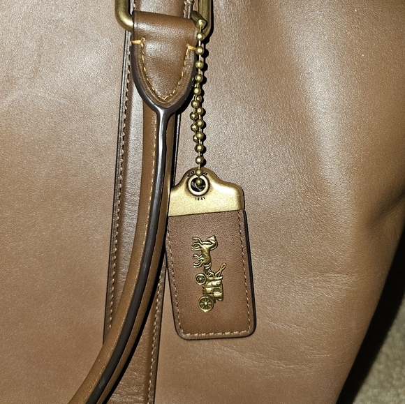 Coach Tote - Picture 6 of 9